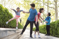 주요 공공기관에서 걷기로 기부금을 모으는 행사를 실시하고 있다.