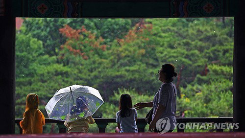 [날씨] "장마 맞나?…비가 안 오네"…'기상청 장마'의 착시