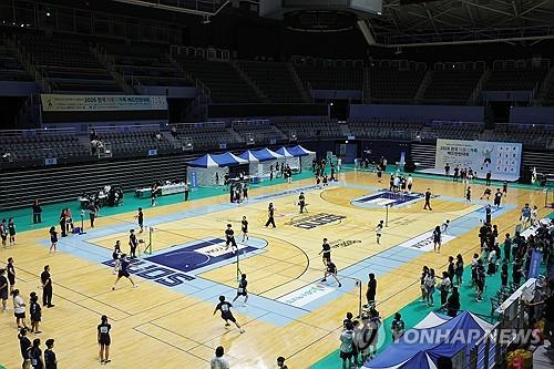 1,500명 평창 배드민턴, 건강과 지역경제 동반 활력