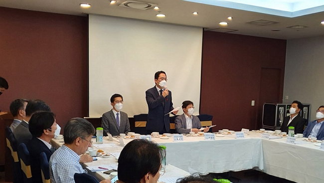 "비정상 의료 참을 수 없다! 4대 의료정책 철회하라"