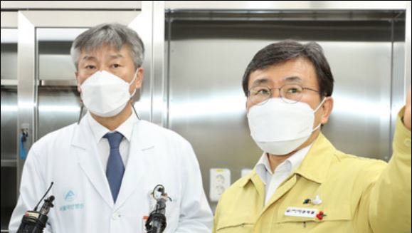 권덕철 보건복지부 장관, 서울아산병원 방문해 병원 건의사항 청취