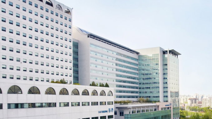 서울아산병원 권현욱 교수팀, 고위험 신장이식 수술 시 사용되는 '리툭시맙' 안정성 연구