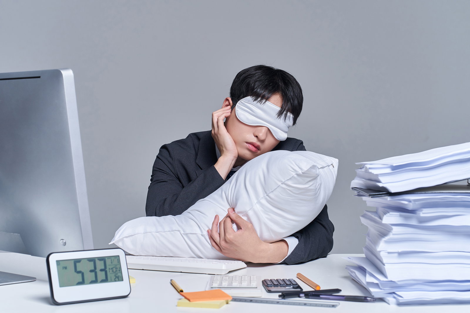 수면 시간, 수면의 질 외에도 취침시간과 기상시간의 규칙성이 당뇨병에 미치는 영향이 크다.