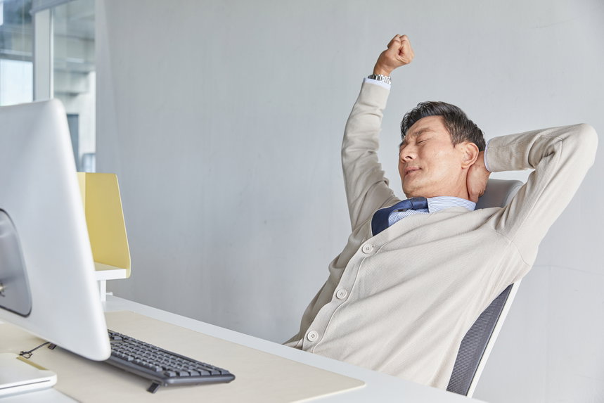 건강한 수면을 위해서는 시간을 내어 신체 활동을 해야 한다.