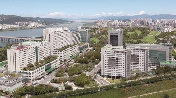 서울 아산병원 전경.