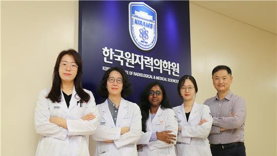 “나노플라스틱, 피부 뚫고 폐·간 등 몸속 퍼진다”…국내서 첫 규명