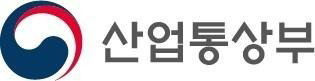 8개 기업, 5년간 2,500억 투자&middot;400명 신규 고용 사업재편 승인