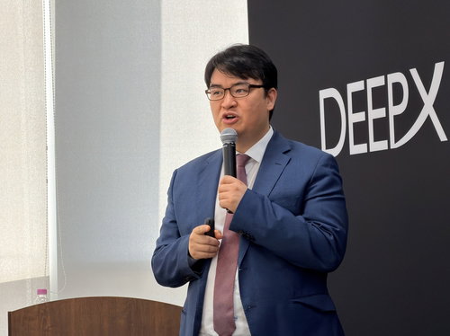 딥엑스, 엔비디아 대비 20배 전력 효율 칩으로 피지컬 AI 시장 선점 목표