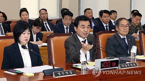 병역 기피 막는다&hellip;입영 의무 면제 연령 43세로 상향, 병역법 개정안 국회 통과