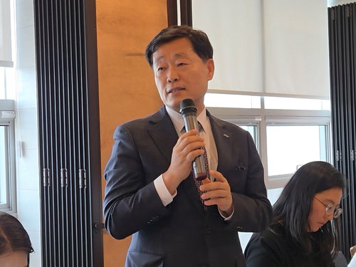 SR 사장, 코레일 통합 '경쟁 요소 유지' 제안&hellip;