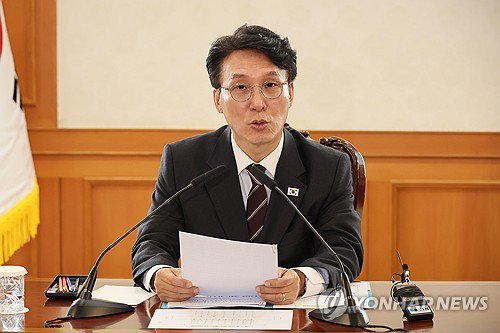 김민석 총리, AI 악용한 선거 혼탁 경고 