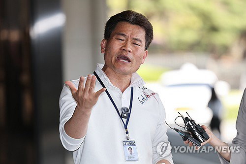 '대통령 명예훼손' 전한길, 구속영장 청구&hellip; 사법부 판단 주목