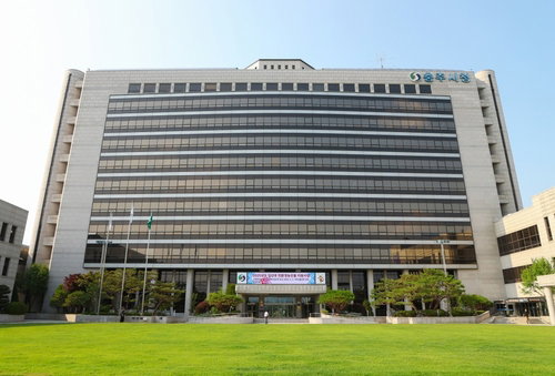 충주시 의료급여 수급자 근골격계 질환 집중 관리 및 10만원 건강채움 상자 지원 ... 의료재정 안정화