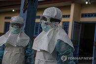 美, 에볼라에 '국경 봉쇄'…3국 체류자 비자 중단 '초강수'
