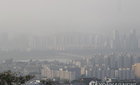 “안전하다 믿었던” 미세먼지, 심장질환 위험 23% 높인다…규제 이하 농도도 치명적