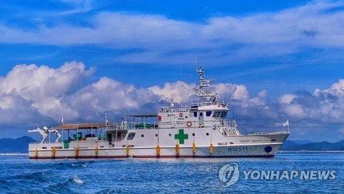 유인섬 60% '의료 無'…'생명선' 병원선, 법적 지위 부재 '좌초 위기'