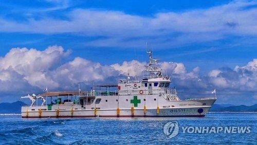 유인섬 60% '의료 無'…'생명선' 병원선, 법적 지위 부재 '좌초 위기'