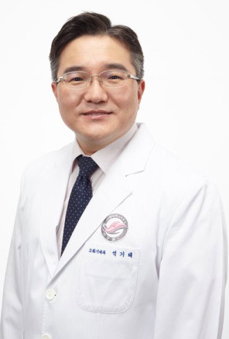 장내 미생물, 간질환 진행 예측 새 지평 열다: 베이요넬라 수치로 생존율 3배 차이