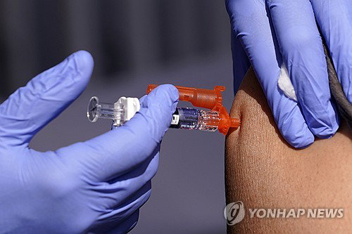 백신 회의론 끝?…美FDA 자문위, mRNA 독감 백신 승인 권고