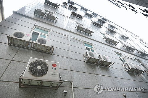 6층 추락 기적 생존 미얀마인, 정신질환 발현?…응급 입원 심층 분석