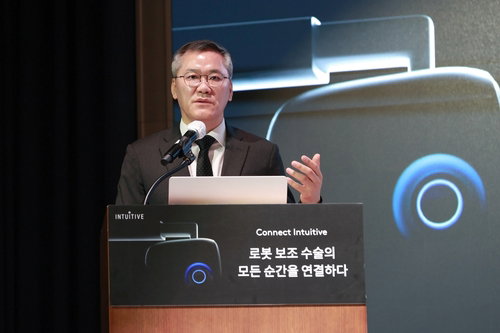다빈치 로봇수술, 21년 만에 50만 건 돌파…의료 새 역사 썼다