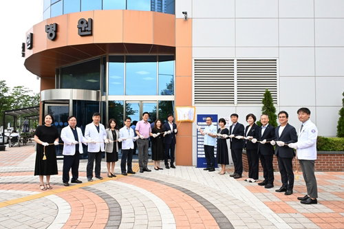 경기 최초 '연합 운영' 달빛어린이병원 안산 개소, '전일' 진료 새 지평 열다