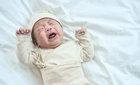 "아기 옹알이에 엄마가 빨리 반응할수록… ADHD 위험 낮아진다"