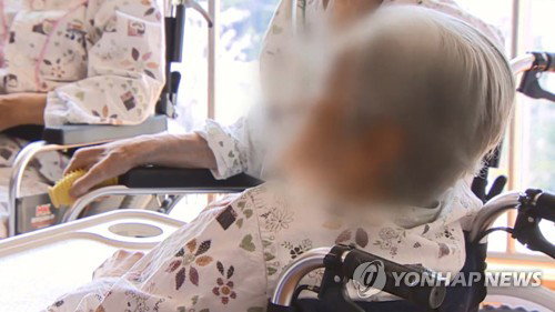 치매 재산 관리 시범사업, 한 달 새 신청 120%↑…새 사회 안전망 급부상