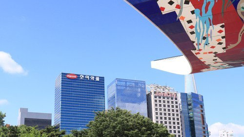 한미약품그룹, 2천억대 지분 이동…경영권 '빅매치' 다시 불붙었다