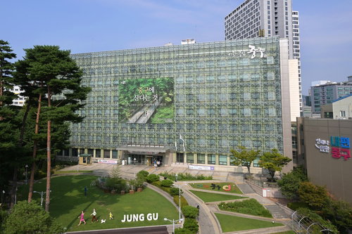 중구 길거리 음식 20곳 '全 적합' 판정… 공중 보건 새 기준 제시