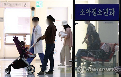 비수도권 소아과 위기: 전문의 62% 50대 이상