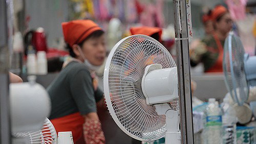 충북, 맹렬 폭염 속 온열질환자 29명 '비상'…취약계층 '빨간불'
