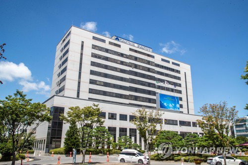 군산시, '살던 곳 돌봄' 20개 의료기관 협력…44명 환자에 새 희망