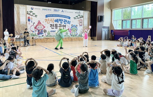 경기도, '흡연 토끼-천식 거북이'로 소아천식 잡는다