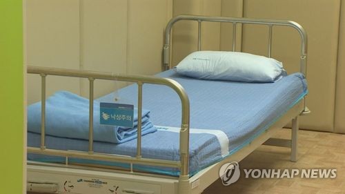 '20분 방치' 요양병원 심정지 사망, 의사 등 검찰 송치…환자 안전 경고등