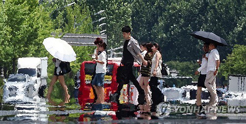 아산 35.1도 살인 더위, 온열질환 속출…의료계 경고