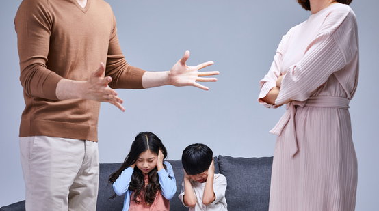 "부모 이혼보다 가정환경이 더 큰 영향"…성인 우울증, 부모 정신건강이 핵심 변수