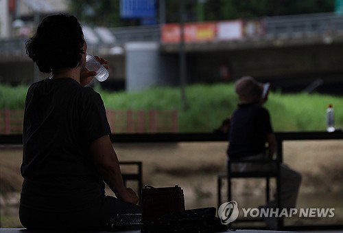 2026 맹폭염, 어르신 신장 위협… 