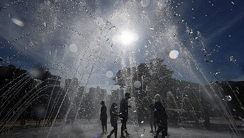 '안전지대'는 착각?…극한 폭염 속 '집'의 역습, 온열질환 2배 급증 경고