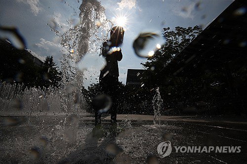 기저질환 없던 40대 사망… '재난'된 폭염, 온열질환 경고등