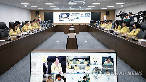 '끓는 바다' 고수온 경보 전국 17곳…밥상 물가·국민 건강 동시 위협