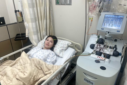 혈액암 환자에 '2만분의 1 기적'...22세 간호학도, 조혈모세포 기증
